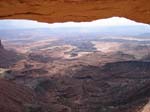 Ausblick durch Mesa Arch